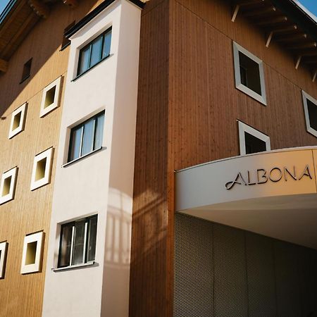 Hotel Albona Nova Zuers Luaran gambar