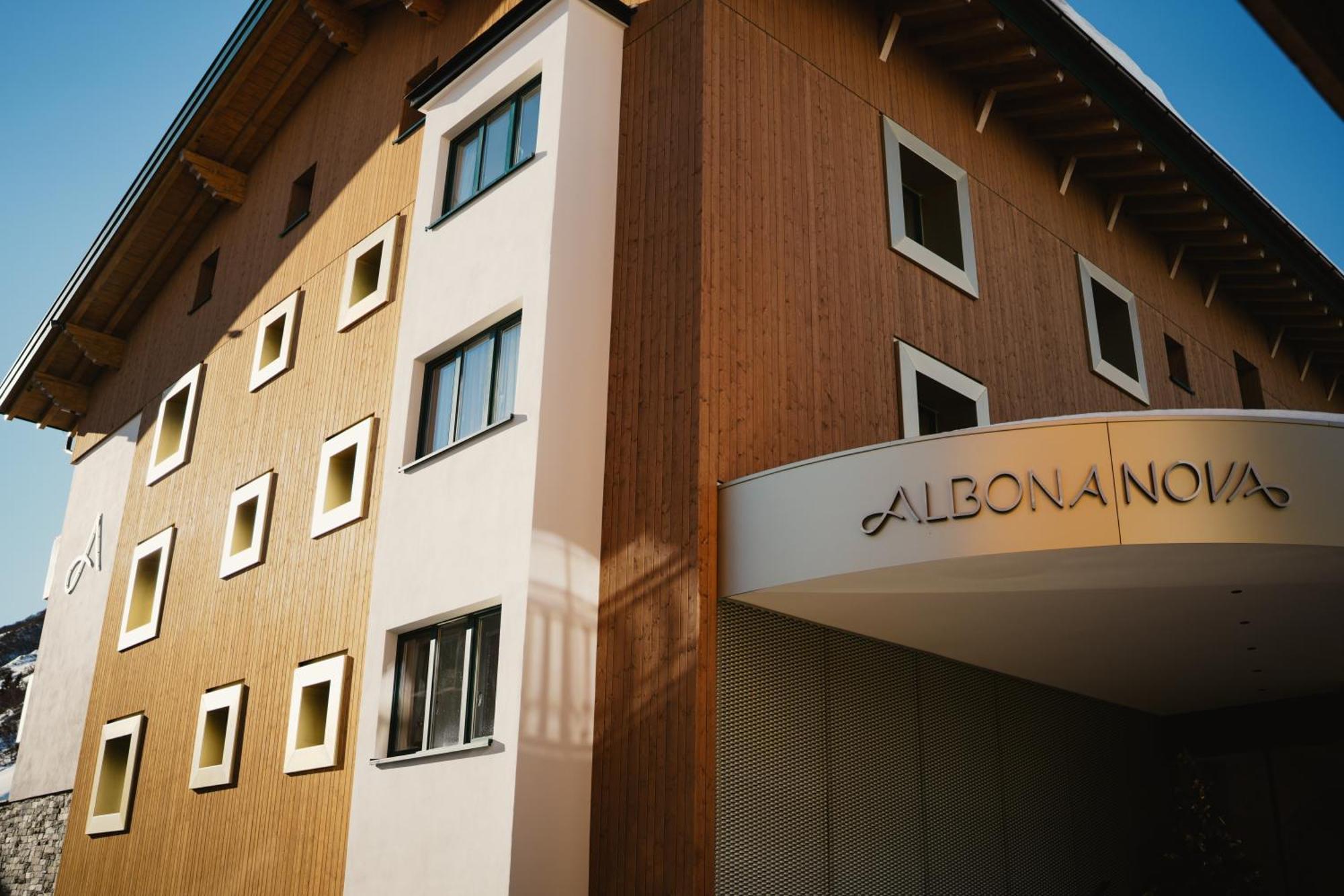 Hotel Albona Nova Zuers Luaran gambar