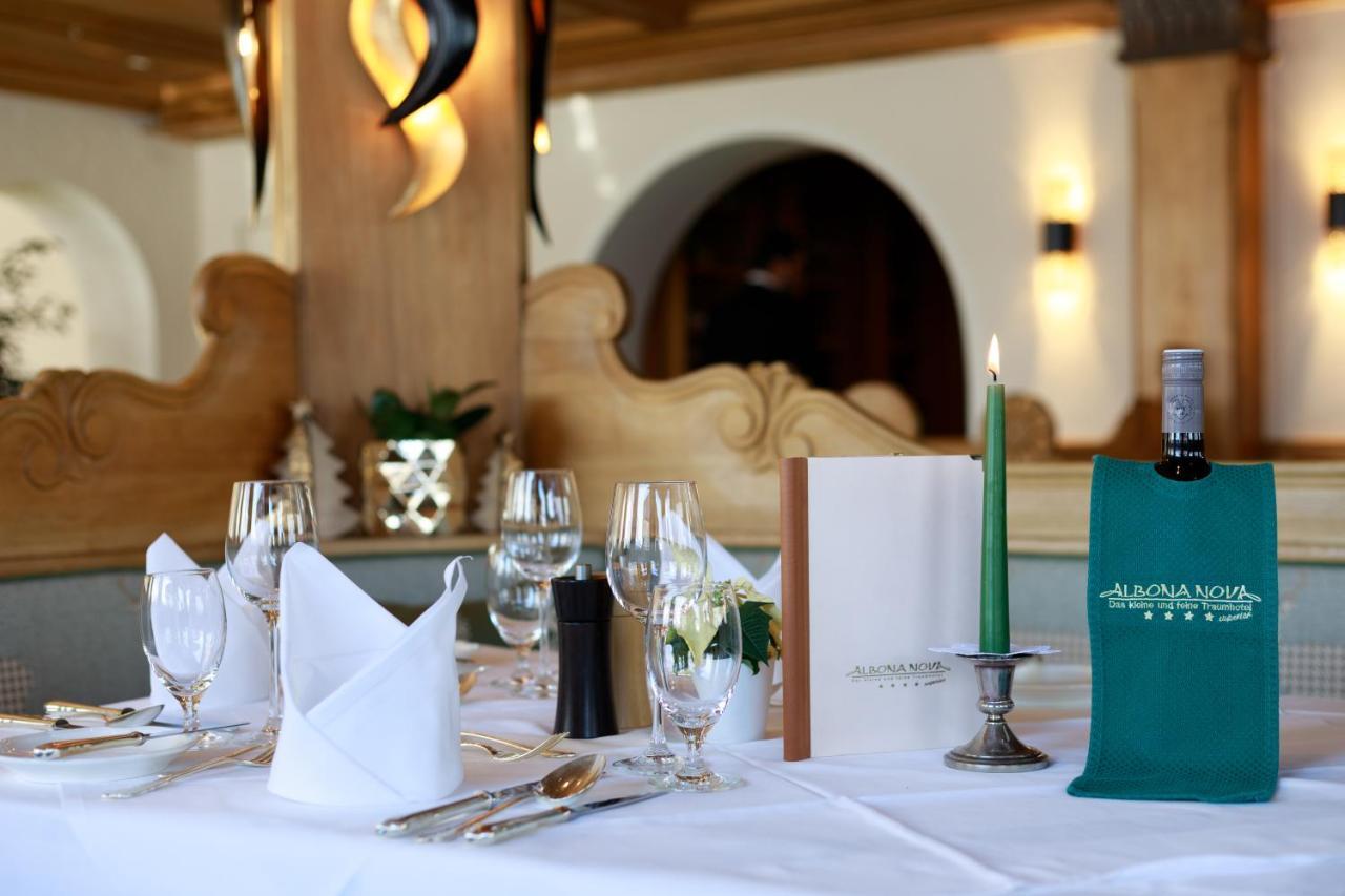 Hotel Albona Nova Zuers Luaran gambar