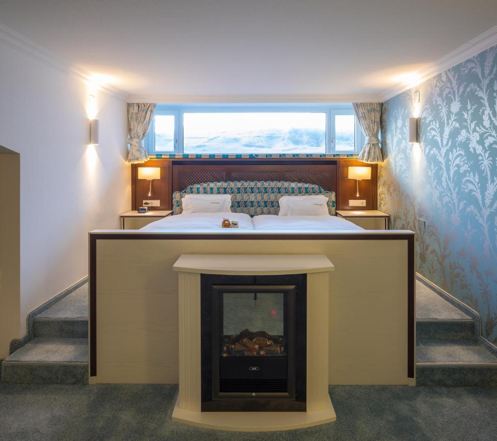 Hotel Albona Nova Zuers Luaran gambar